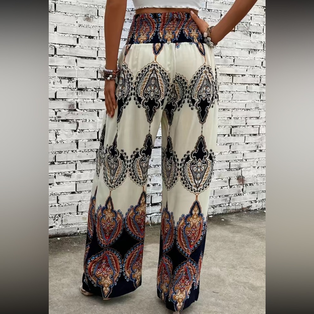 Plus size boho  paisley floral print belted wide leg pants - Picture 3 of 6